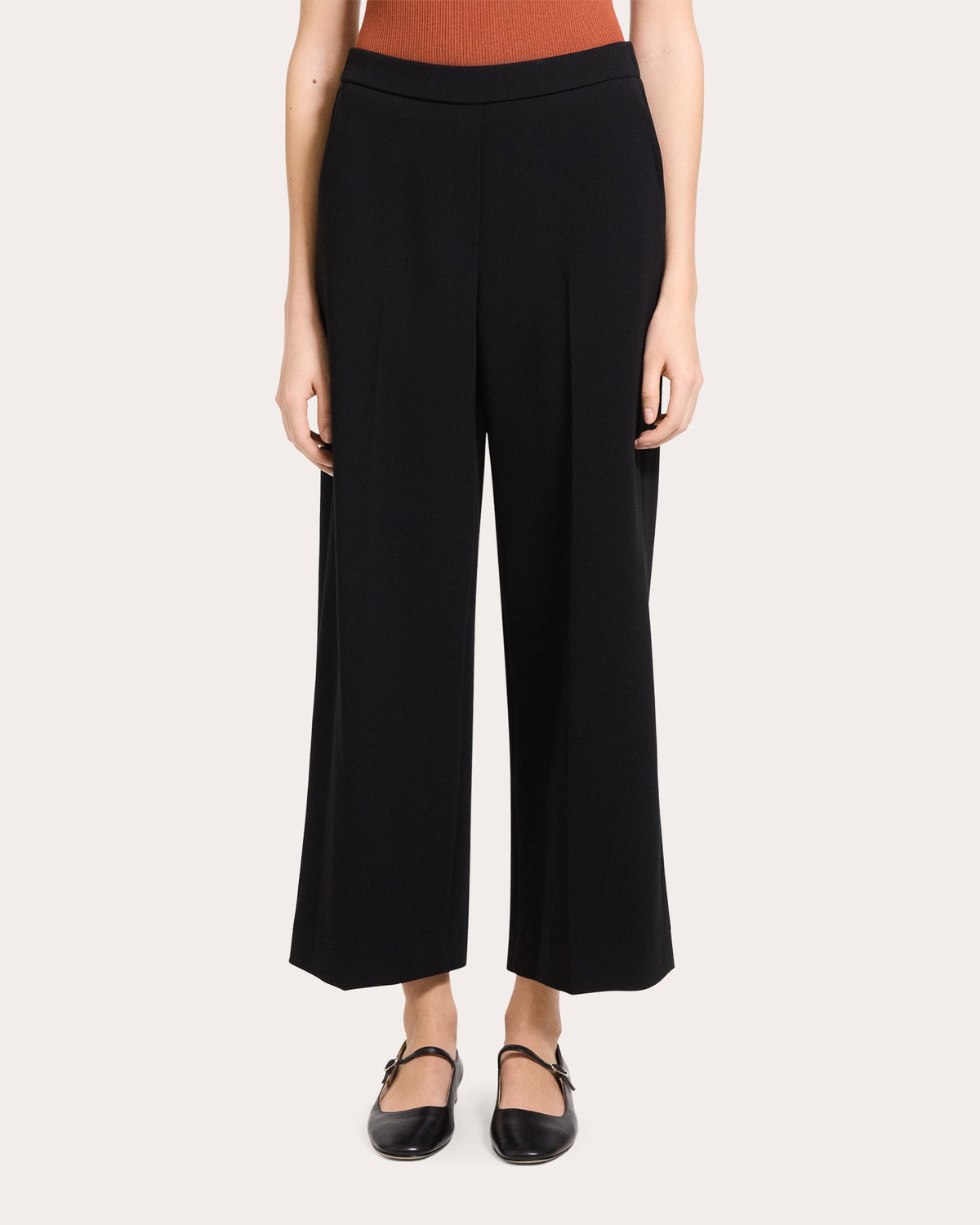 Classic Crepe Cropped Pull-On Pants