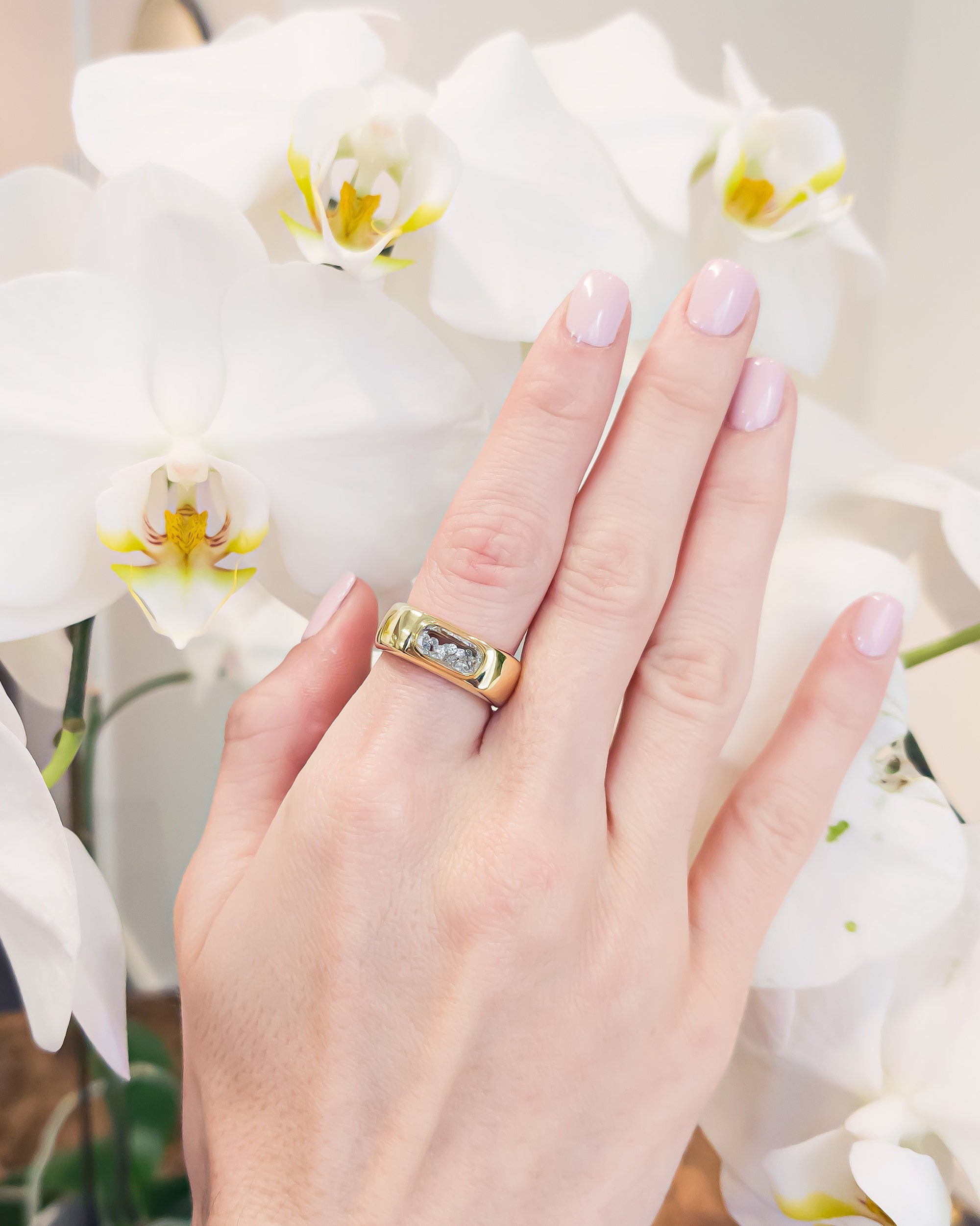 Diamond & 18k Gold Dalila Shaker Cigar Band Ring