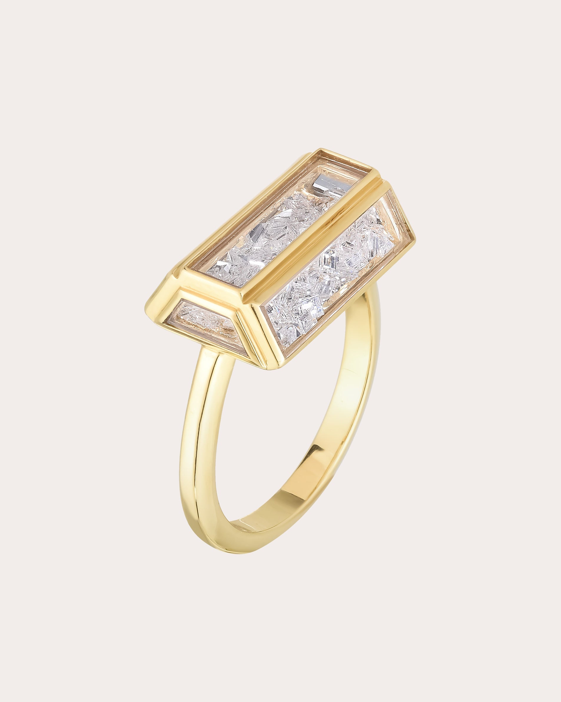 Baú 18K Gold Crystal and Diamond Shaker Ring