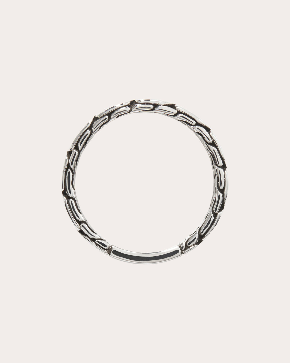 Carved Chain Band Ring