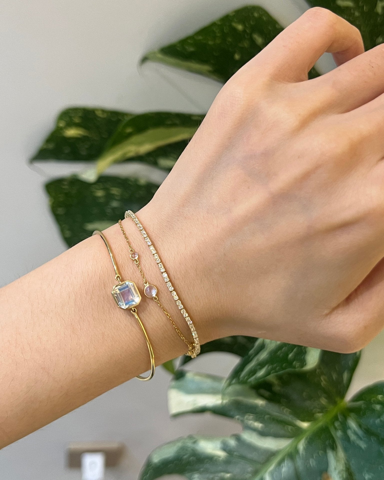 Rainbow Moonstone & 18k Gold Bar Bangle