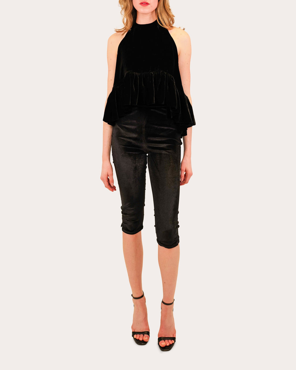 Shreya Velvet Capri Pants