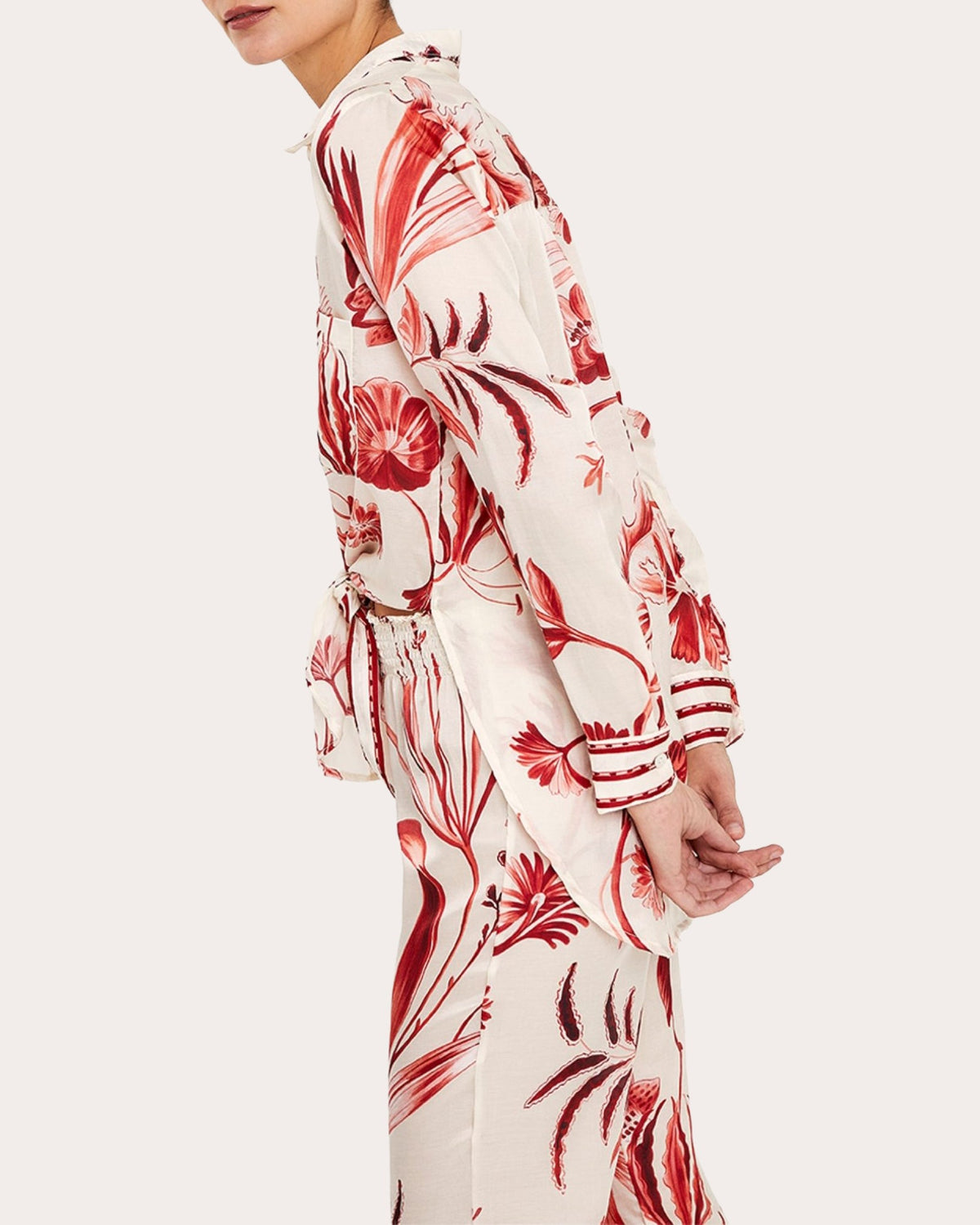 La Vie Rouge Cotton Silk Button-Up