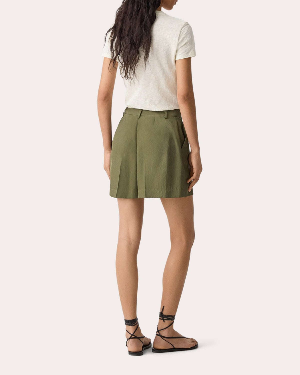 Washed Twill Fluid Pleated Shorts