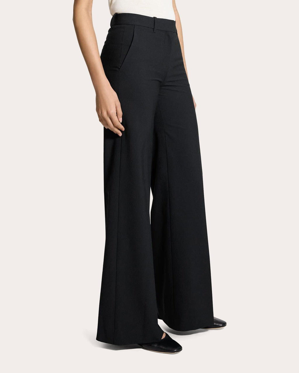 Fluid Wool Creased Flare Trousers