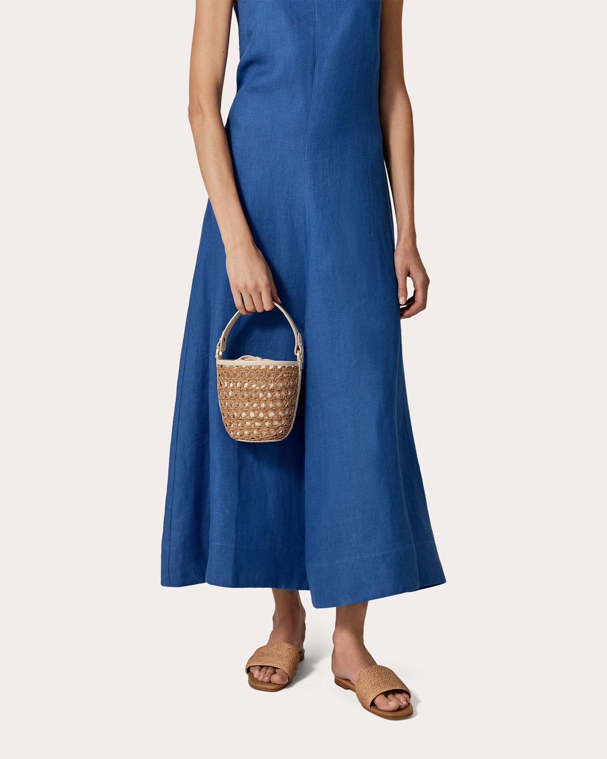 Ama Raffia Lace Braid Mini Basket