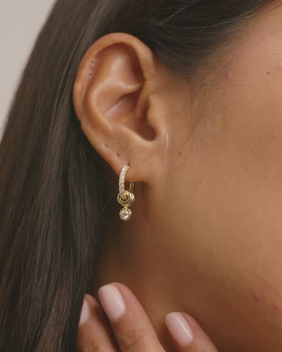 Diamond & 18k Gold Pavé Zahra Hoop Earrings